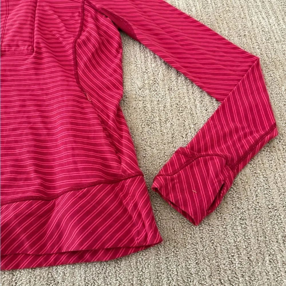 Lululemon Women's Red Striped Workout Top - Picture 3 of 7